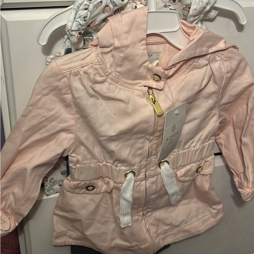 Size 12months. 3 piece Jacket with hood shirt and leggings